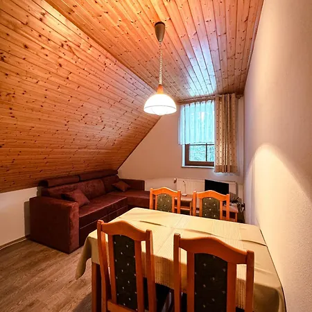 Apartment Kolb Ostruzna